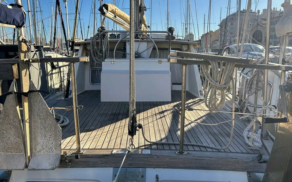 slider 4 Siltala Yachts Nauticat 38 Ketch