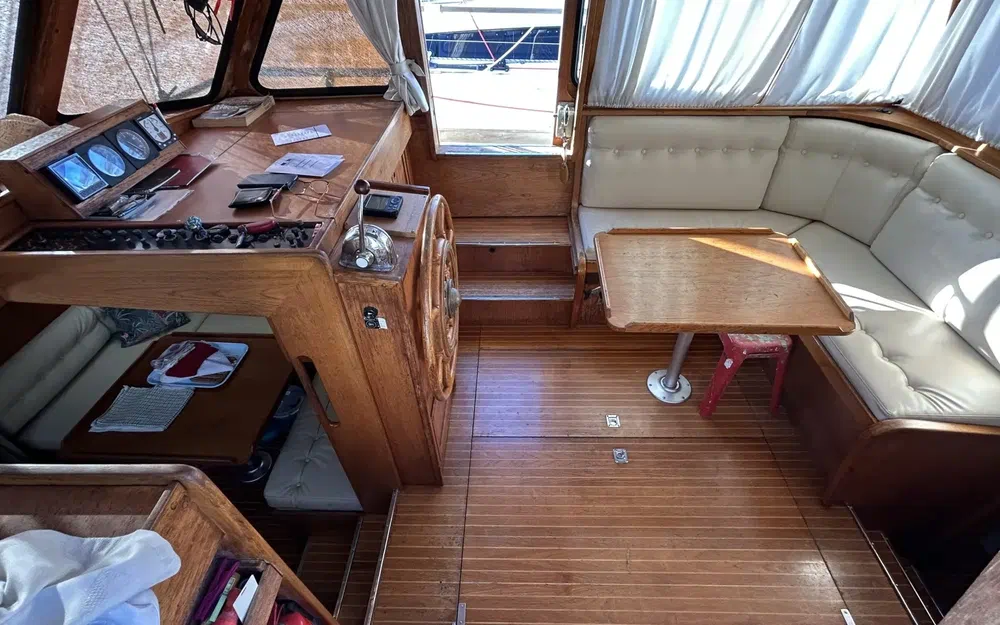 slider 7 Siltala Yachts Nauticat 38 Ketch