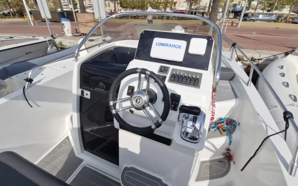 slider 6 Idea Marine Idea 70.2 Wa