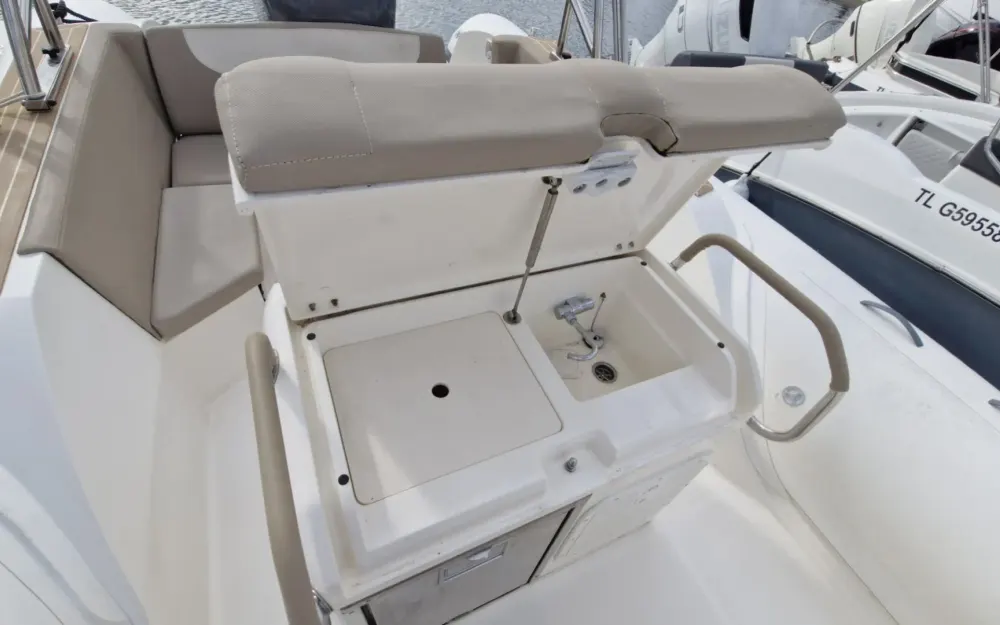 slider 11 Capelli Tempest 775