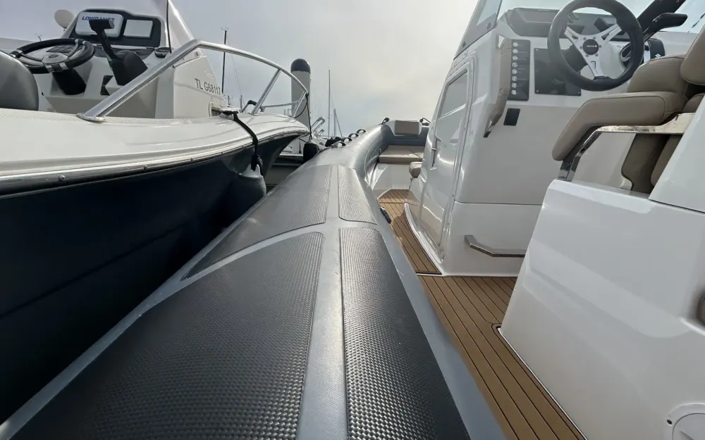 slider 13 Brig Eagle 8