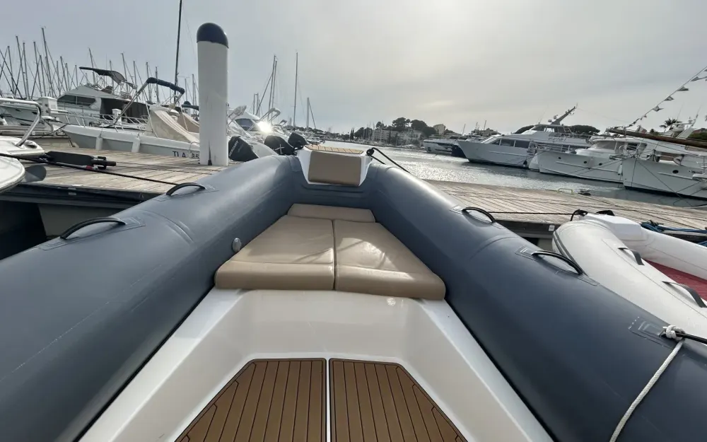 slider 14 Brig Eagle 8