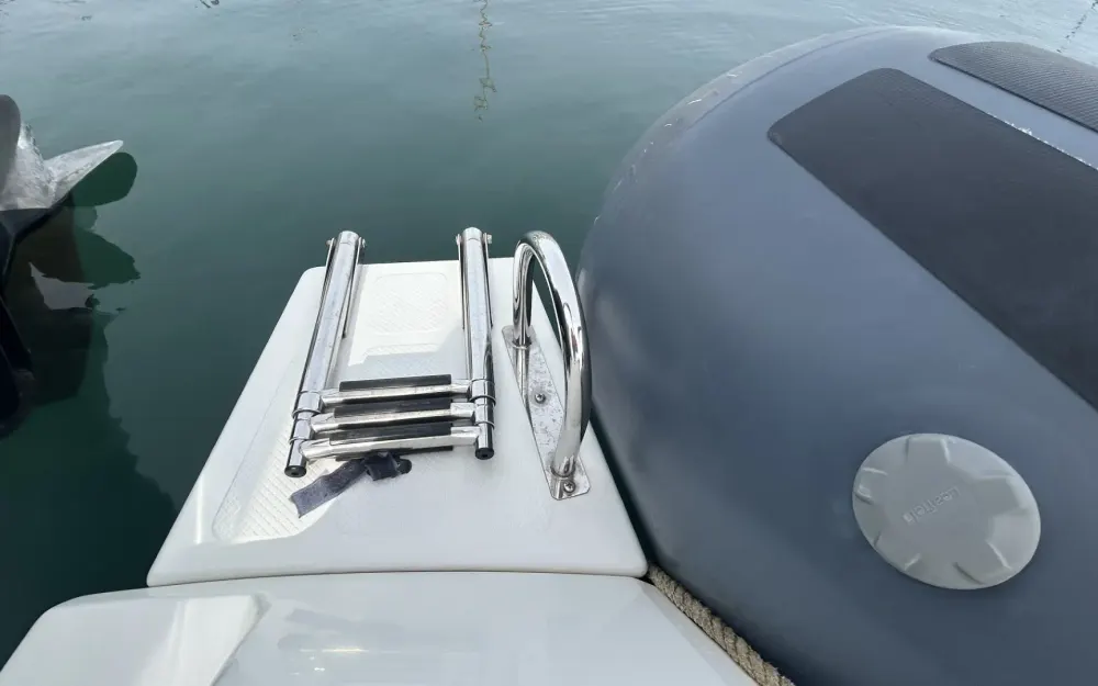 slider 4 Brig Eagle 8