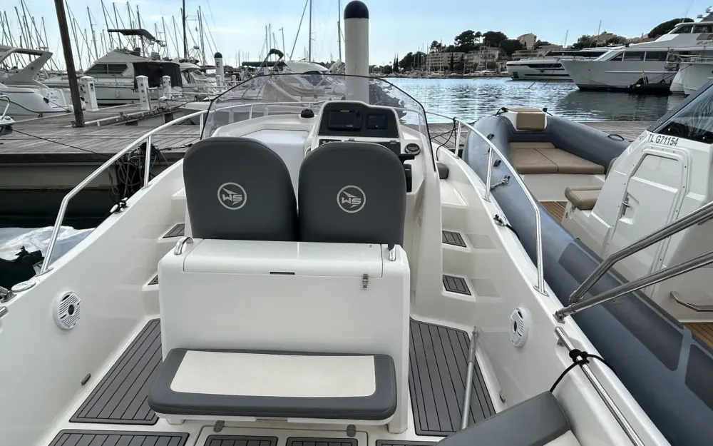 slider 4 White Shark  240 SC