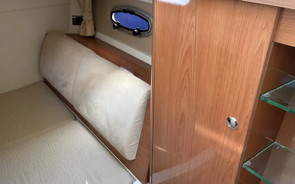 slider 17 Sealine  S 29