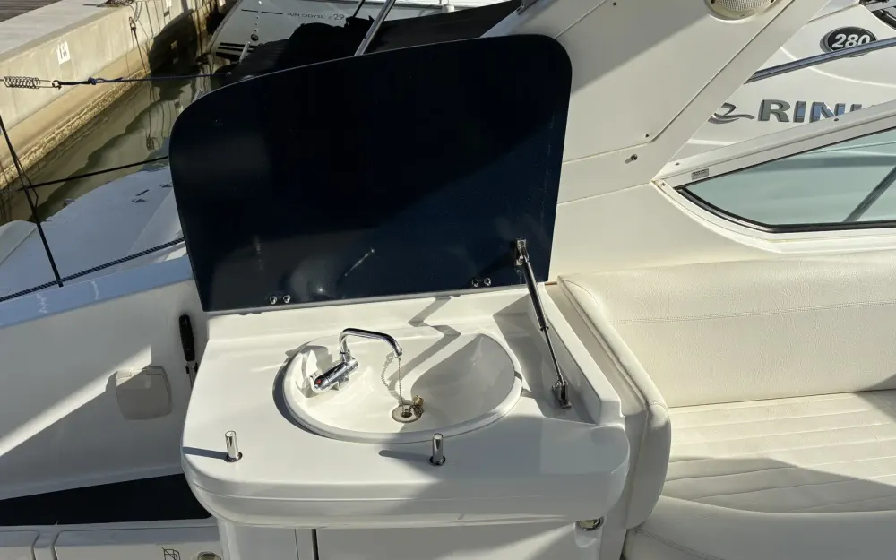 slider 8 Sealine  S 29