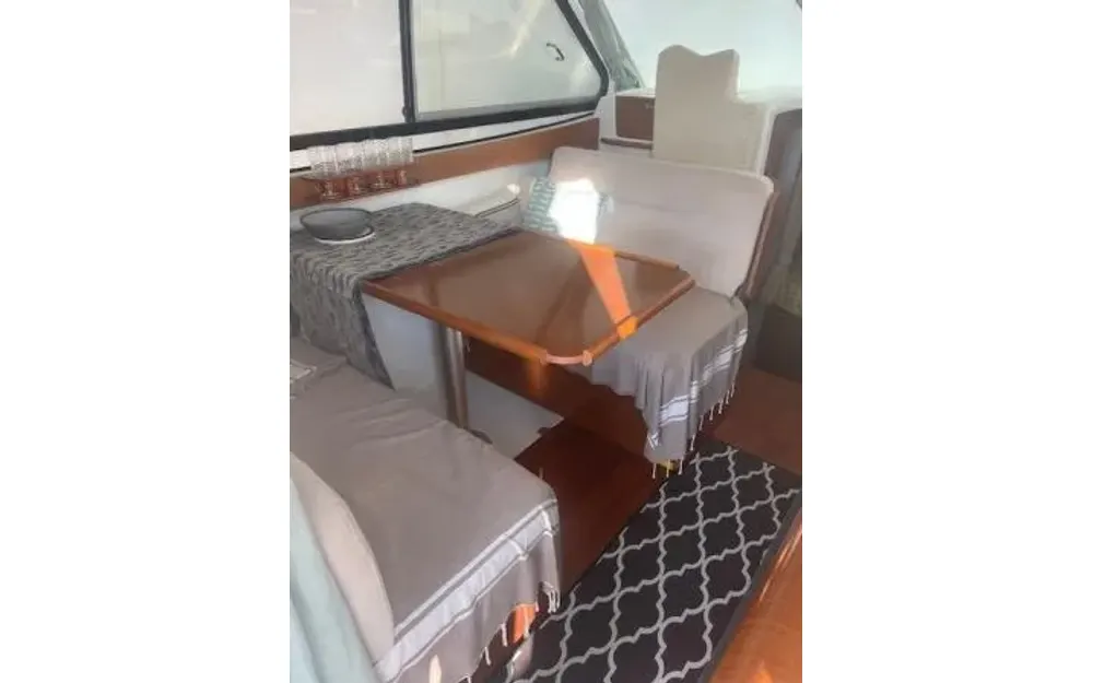 slider 4 Beneteau Antares 8