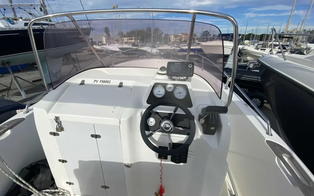 slider 3 Selection Boats Aston 21
