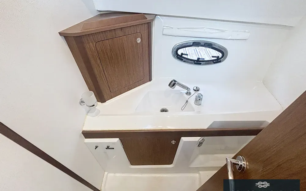 slider 15 Beneteau Antares 30