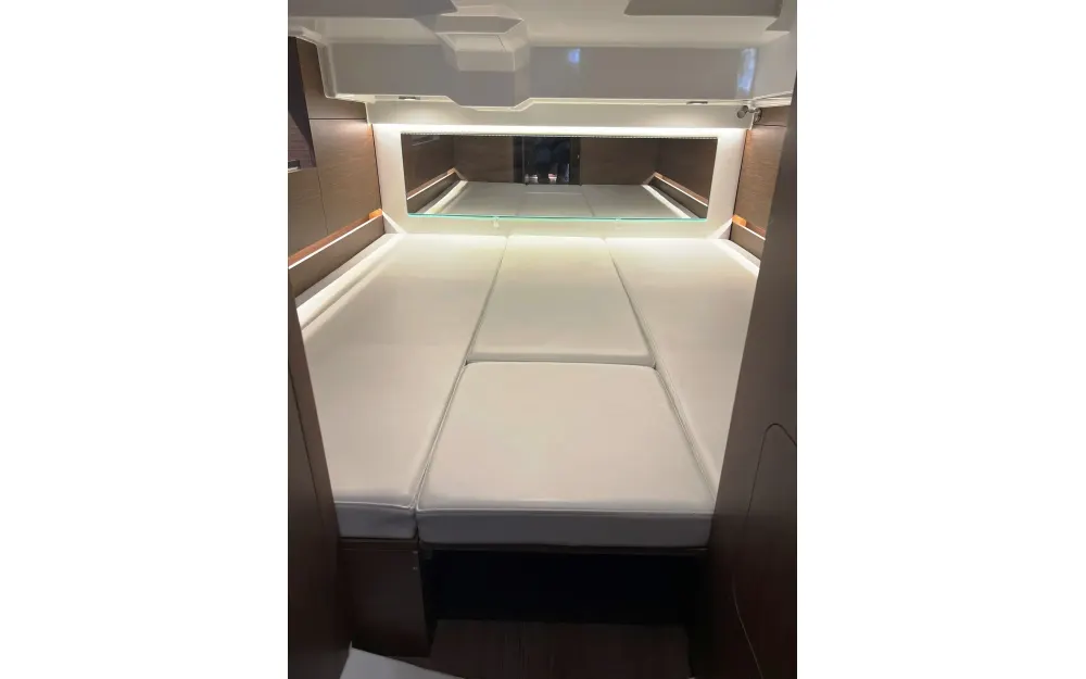 slider 9 Jeanneau Cap Camarat 10.5 Wa Serie 2