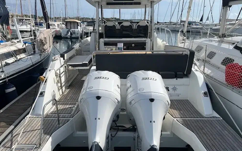 slider 16 Jeanneau Cap Camarat 10.5 WACap Camarat 10.5 Wa Serie 2