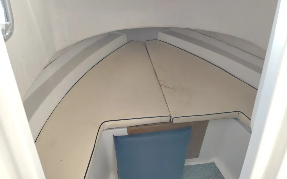 slider 12 Beneteau Ombrine 550