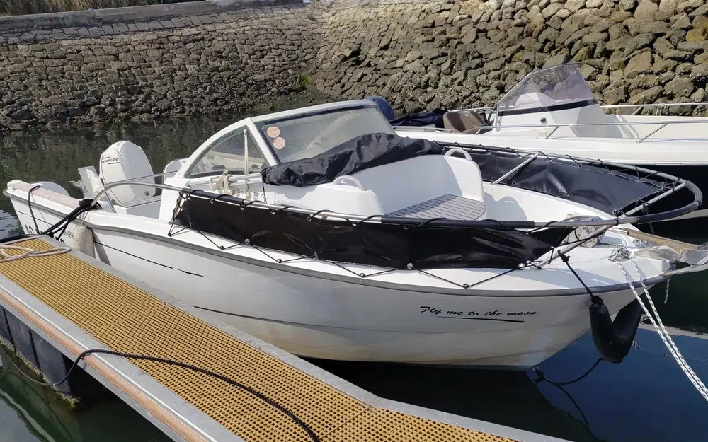 slider 3 Beneteau Ombrine 550