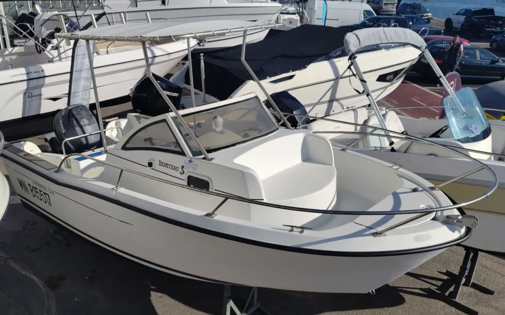 slider 2 Beneteau Ombrine 550