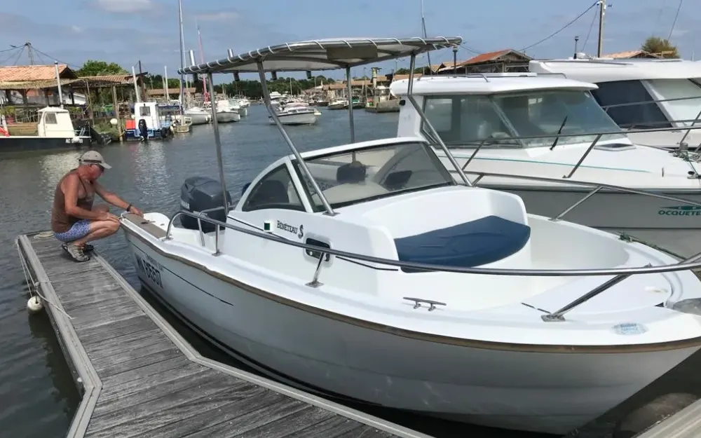 slider 0 Beneteau Ombrine 550