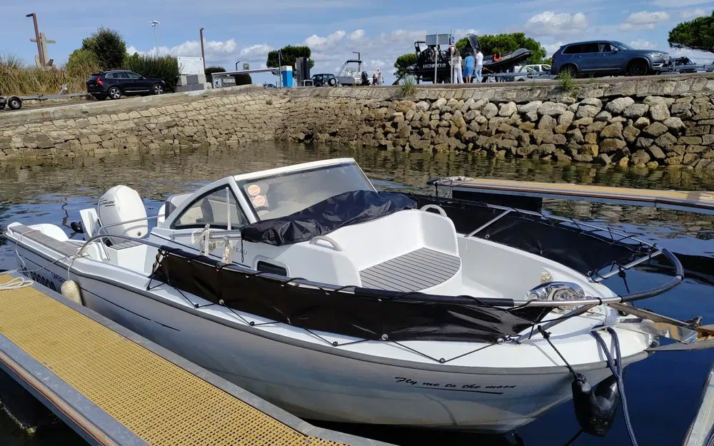 slider 2 Beneteau Ombrine 550