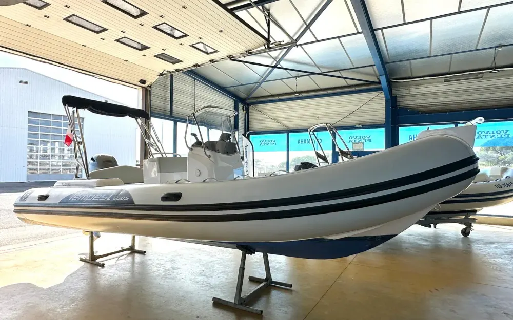 slider 0 Capelli Tempest 630
