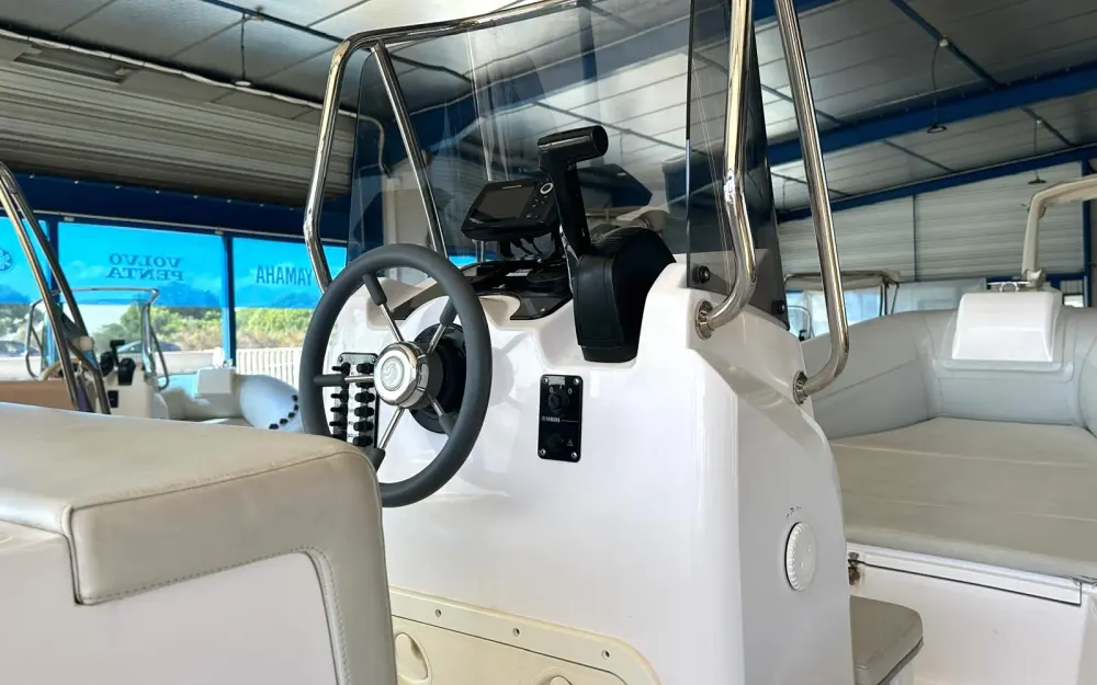slider 3 Capelli Tempest 630