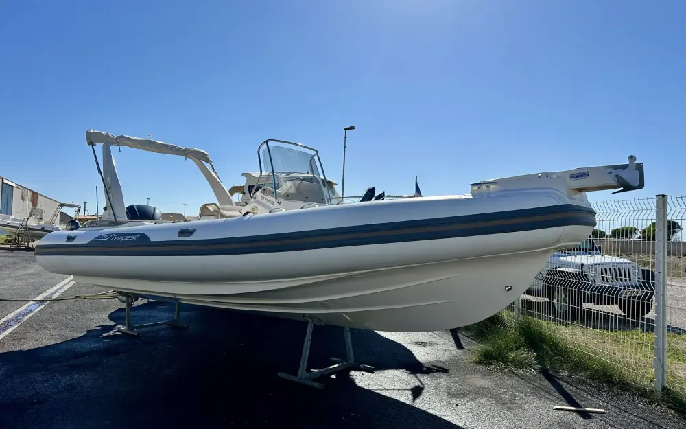 slider 11 Capelli Tempest 775