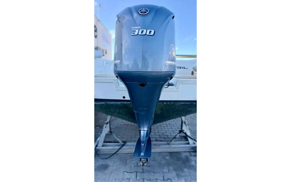 slider 1 300cv Yamaha 4T 2014