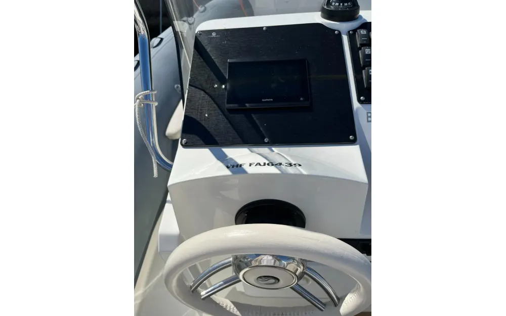 slider 12 Capelli Tempest 775
