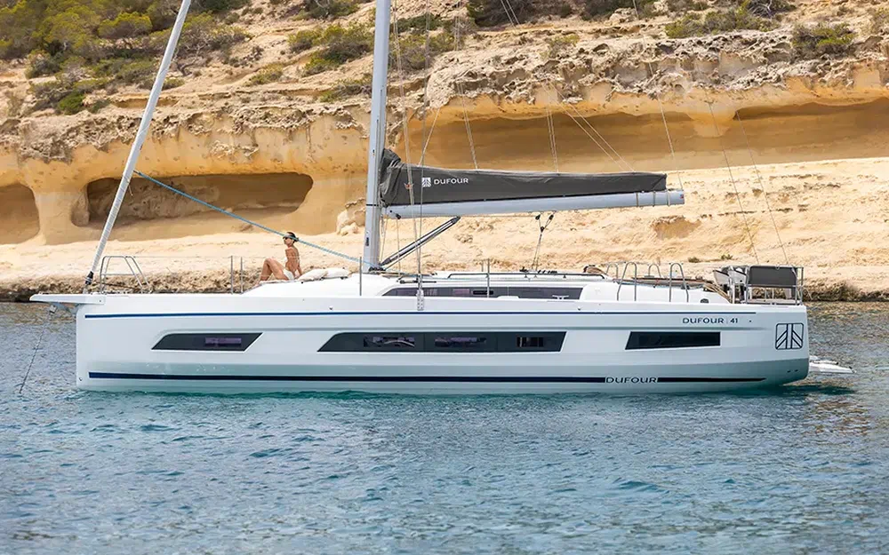 slider 1 Dufour 41