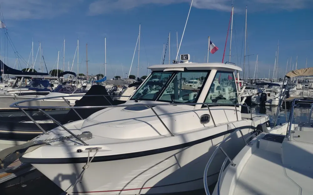 slider 0 Boston Whaler  285 Conquest