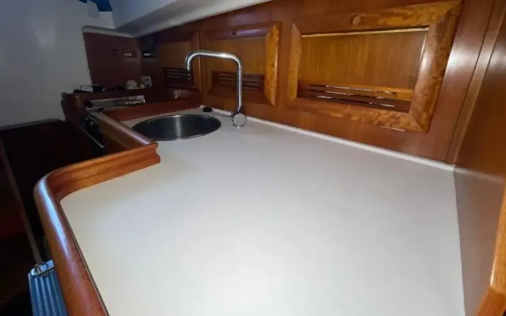 slider 15 Beneteau Ombrine 900