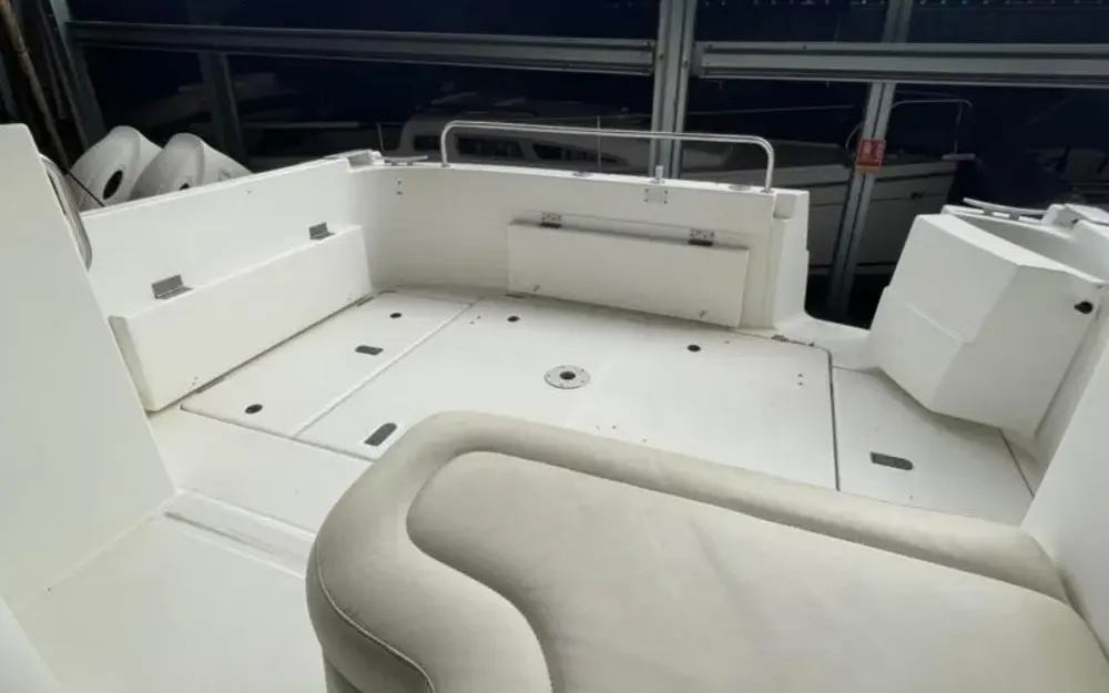 slider 6 Beneteau Ombrine 900