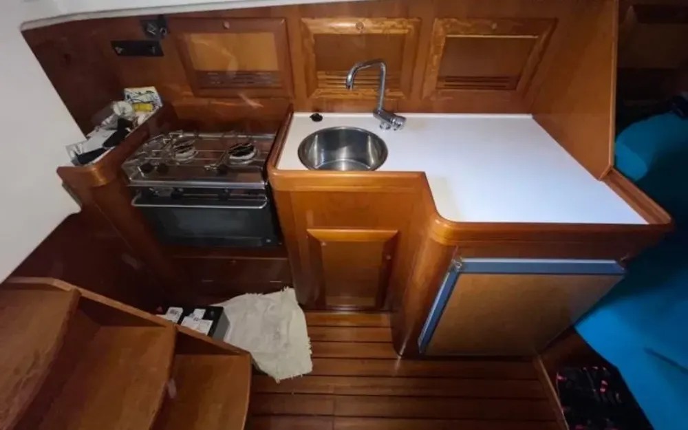 slider 14 Beneteau Ombrine 900