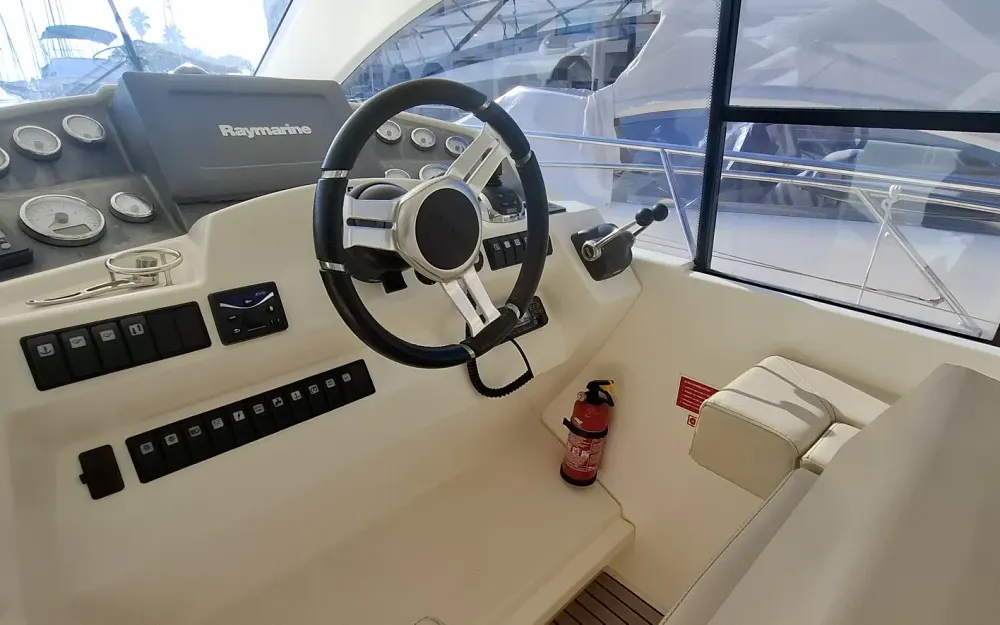 slider 13 Jeanneau Prestige 42 S