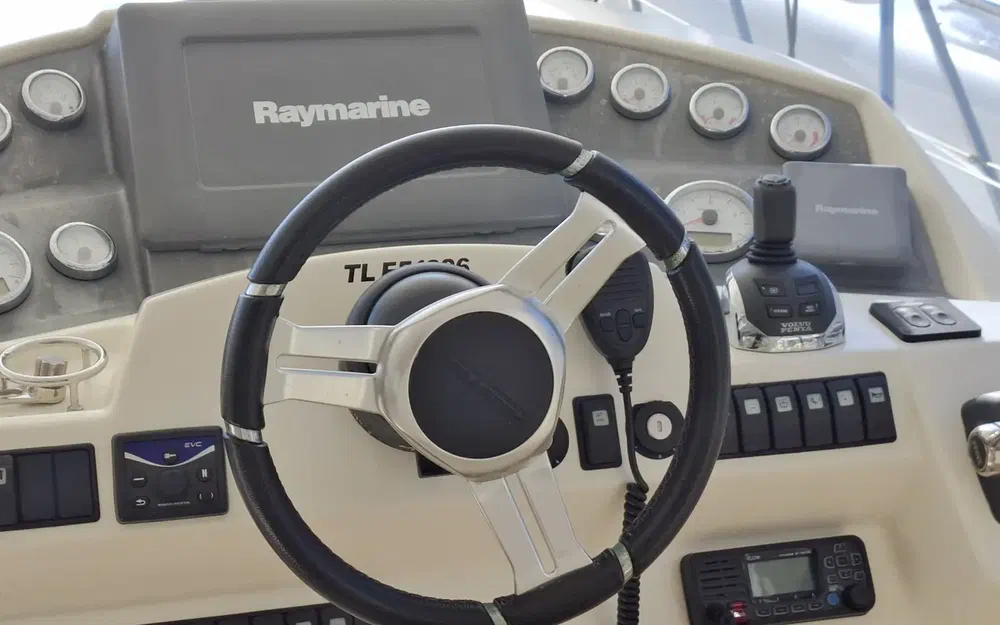 slider 15 Jeanneau Prestige 42