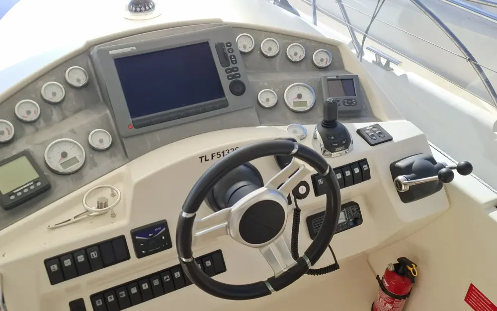 slider 17 Jeanneau Prestige 42 S