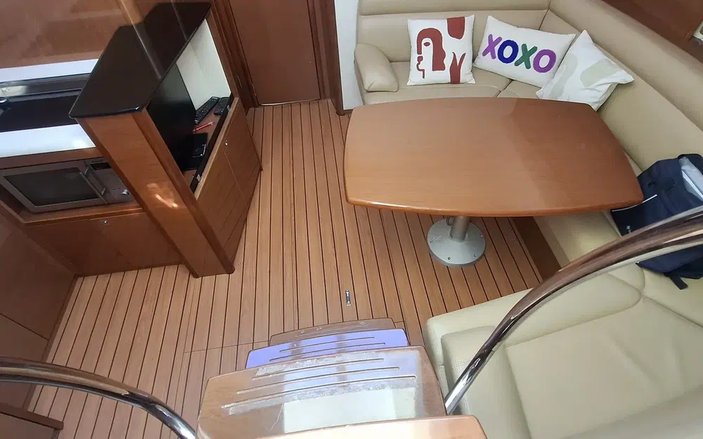 slider 20 Jeanneau Prestige 42