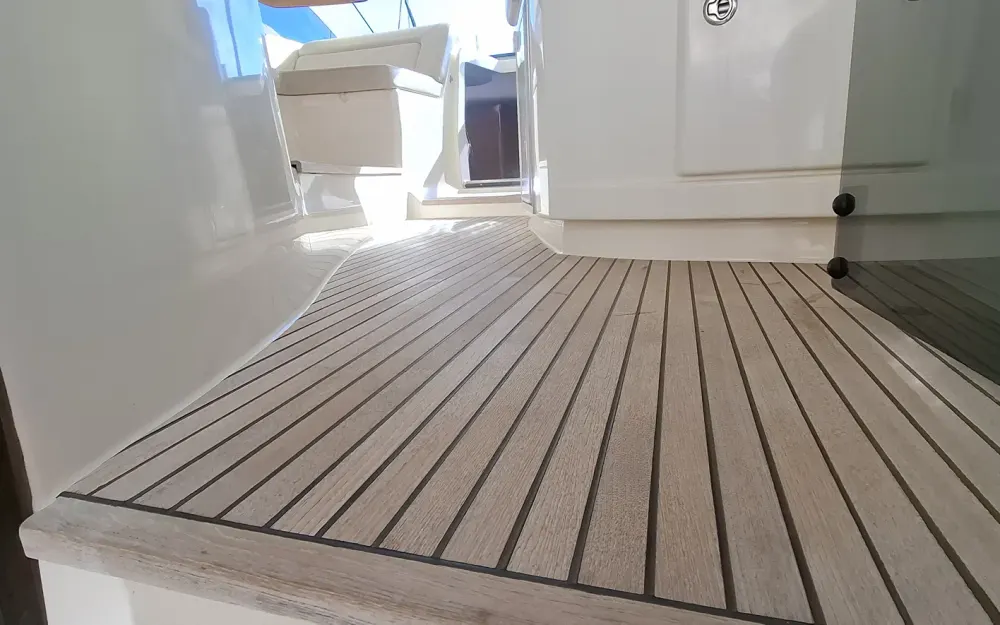 slider 8 Jeanneau Prestige 42 S