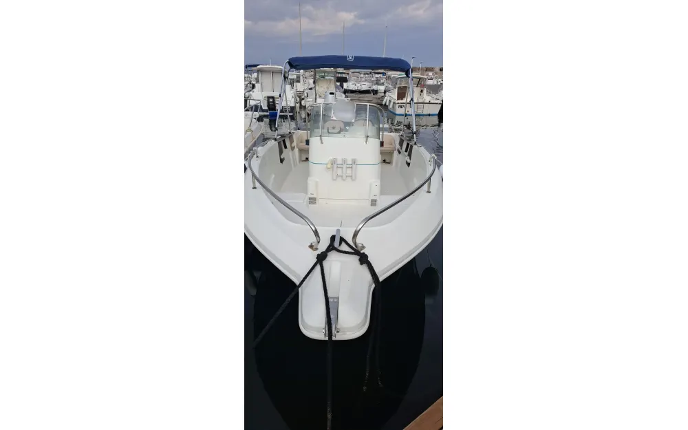 slider 1 Jeanneau Cap Camarat