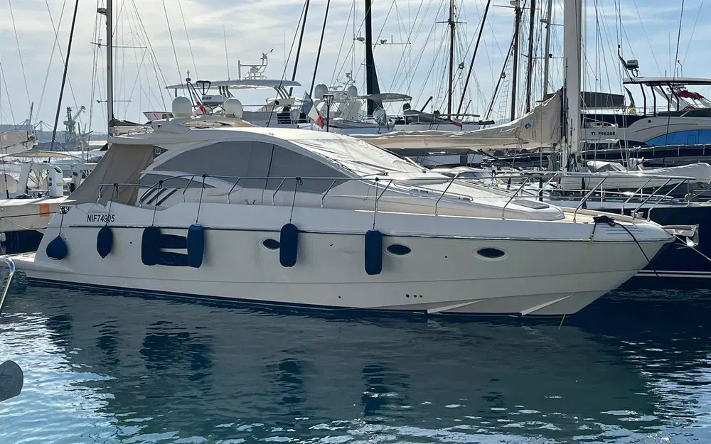 Queens YachtsQueens Yachts 54