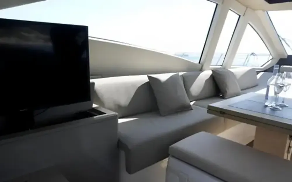 slider 15 Queens Yachts  54