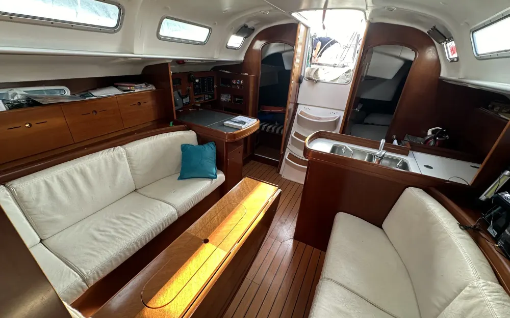 slider 41 Beneteau First 40.7