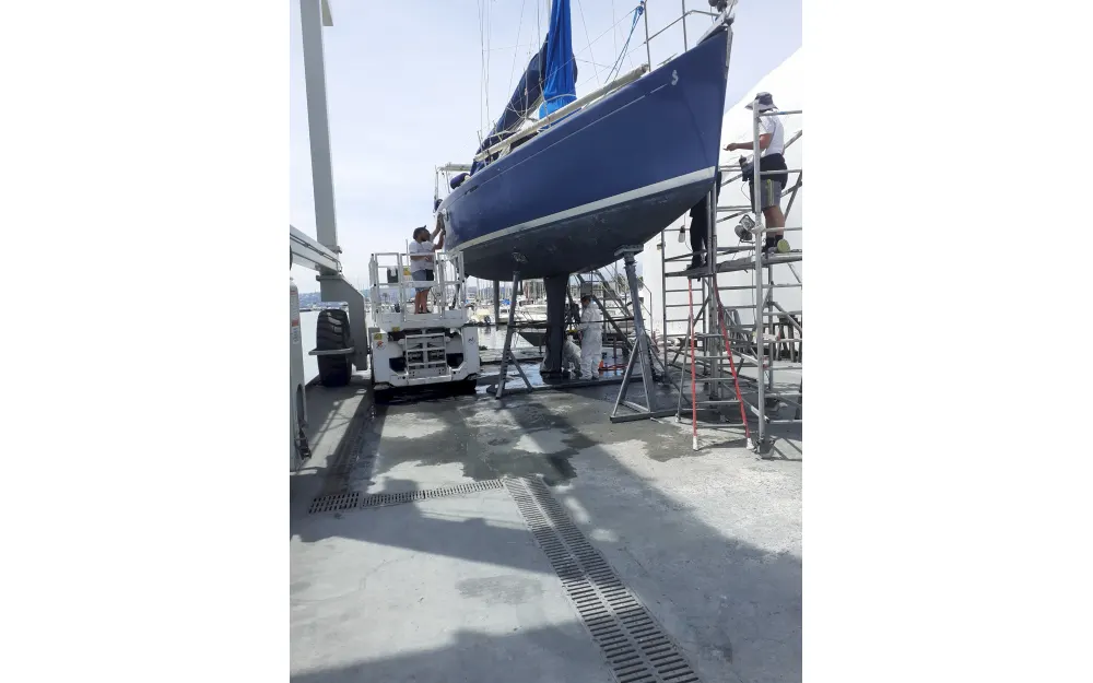 slider 43 Beneteau First 40.7