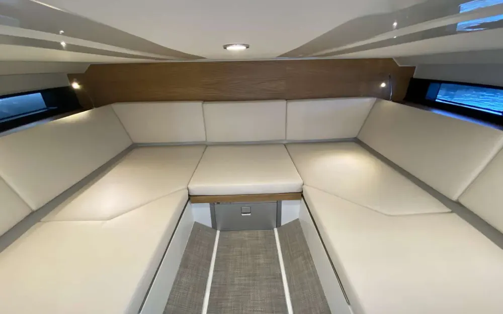slider 6 De Antonio Yachts D36 Open
