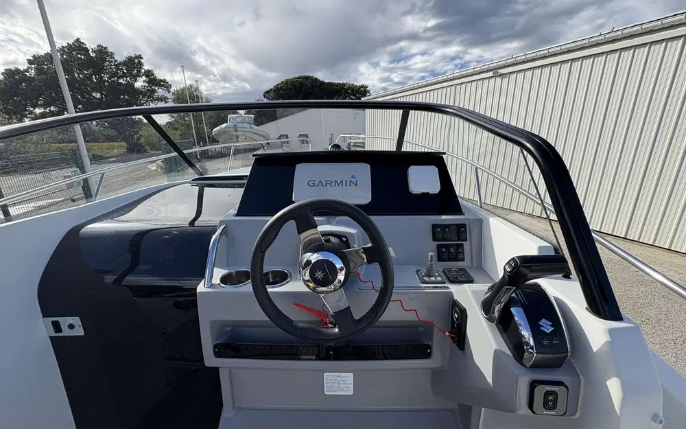 slider 2 Jeanneau Cap Camarat 7.5 WA