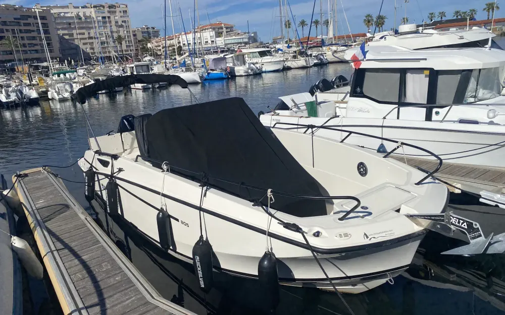 slider 18 Quicksilver Activ 805 Open