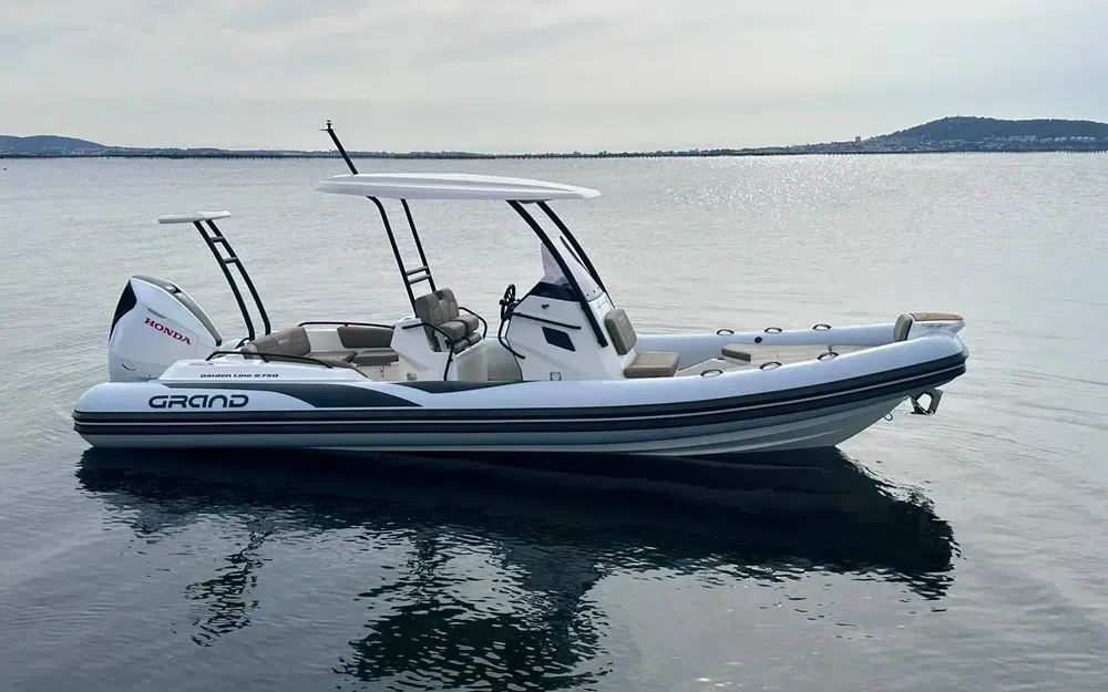 slider 6 Grand Golden Line G750