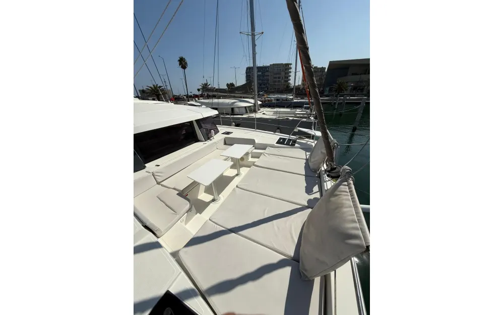 slider 11 Bali Catamarans Bali 4.1