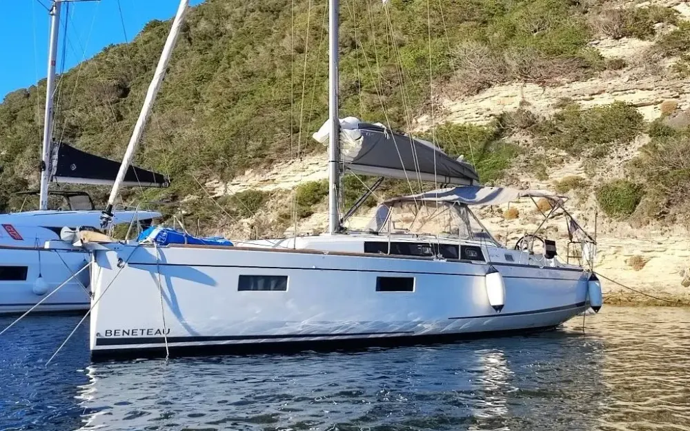 slider 0 Beneteau Oceanis 38.1