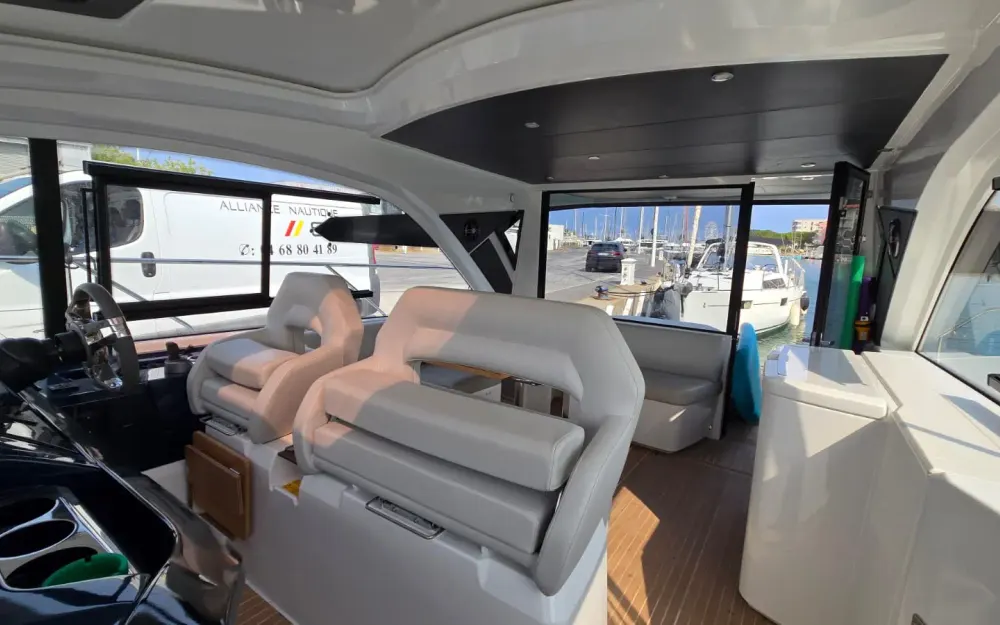 slider 15 Beneteau Gran Turismo 45