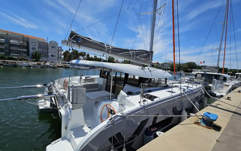 slider 3 Excess Catamarans Excess 11