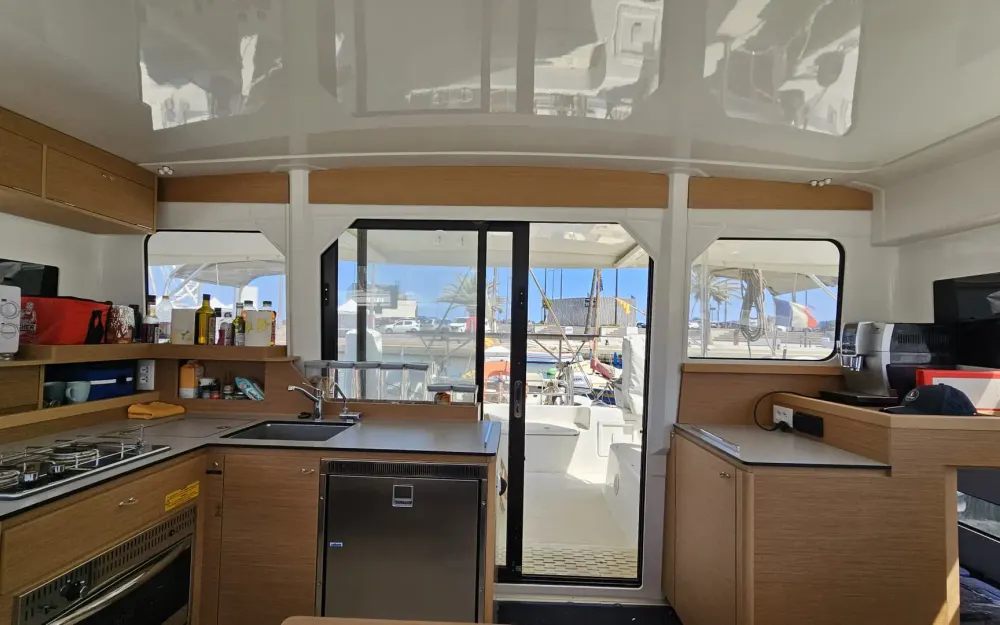 slider 4 Excess Catamarans Excess 11
