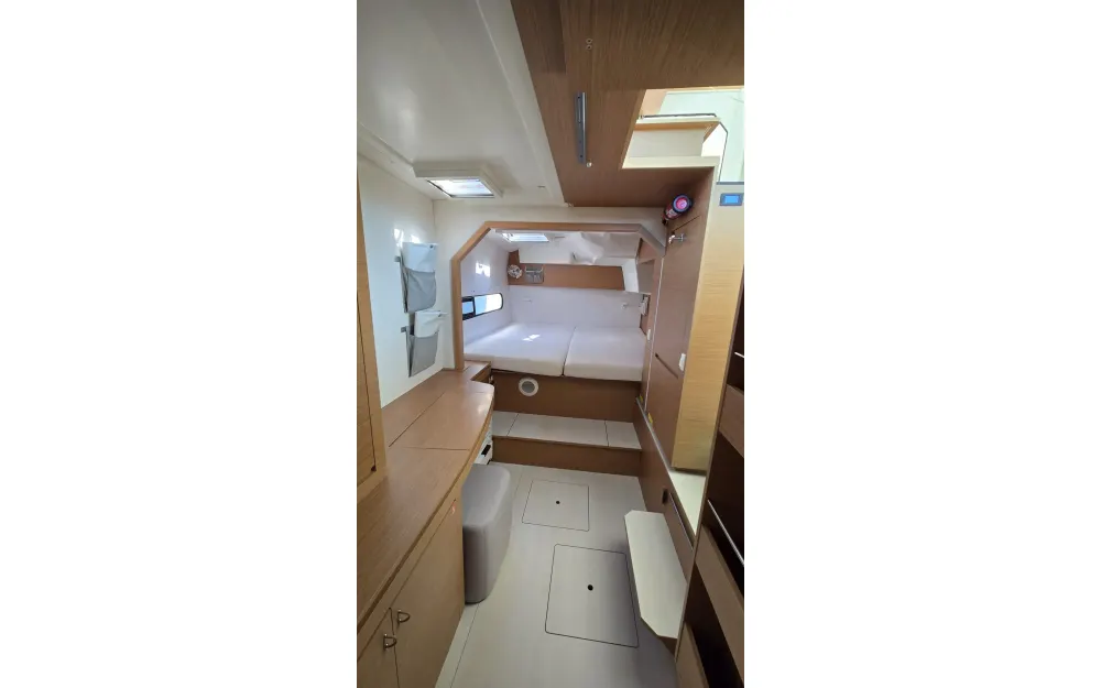 slider 7 Excess Catamarans Excess 11